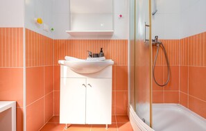 Shower, hair dryer - Amazing apartment in Jakisnica with WiFi (Jakisnica)