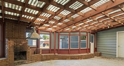 Relaxing Home Close to Malmstrom AFB & Aquatic Center