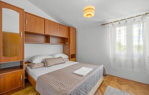 2 bedrooms, free WiFi
