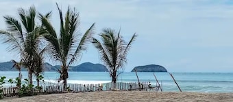 La Villa Playera.