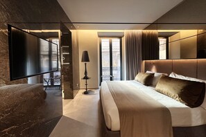 Camera King con Vasca Idromassaggio | Safe på rommet, blendingsgardiner, lydisolert og strykejern/-brett