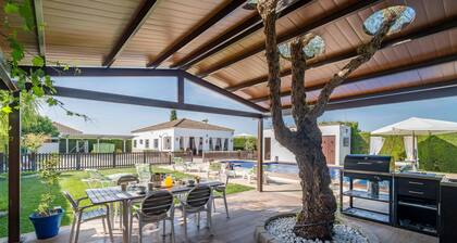 Country House 'Buhaira' with Private Pool, Wi-Fi and Air Conditioning