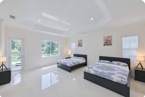 5 Schlafzimmer, Bügeleisen/Bügelbrett, Reisekinderbett, kostenloses WLAN