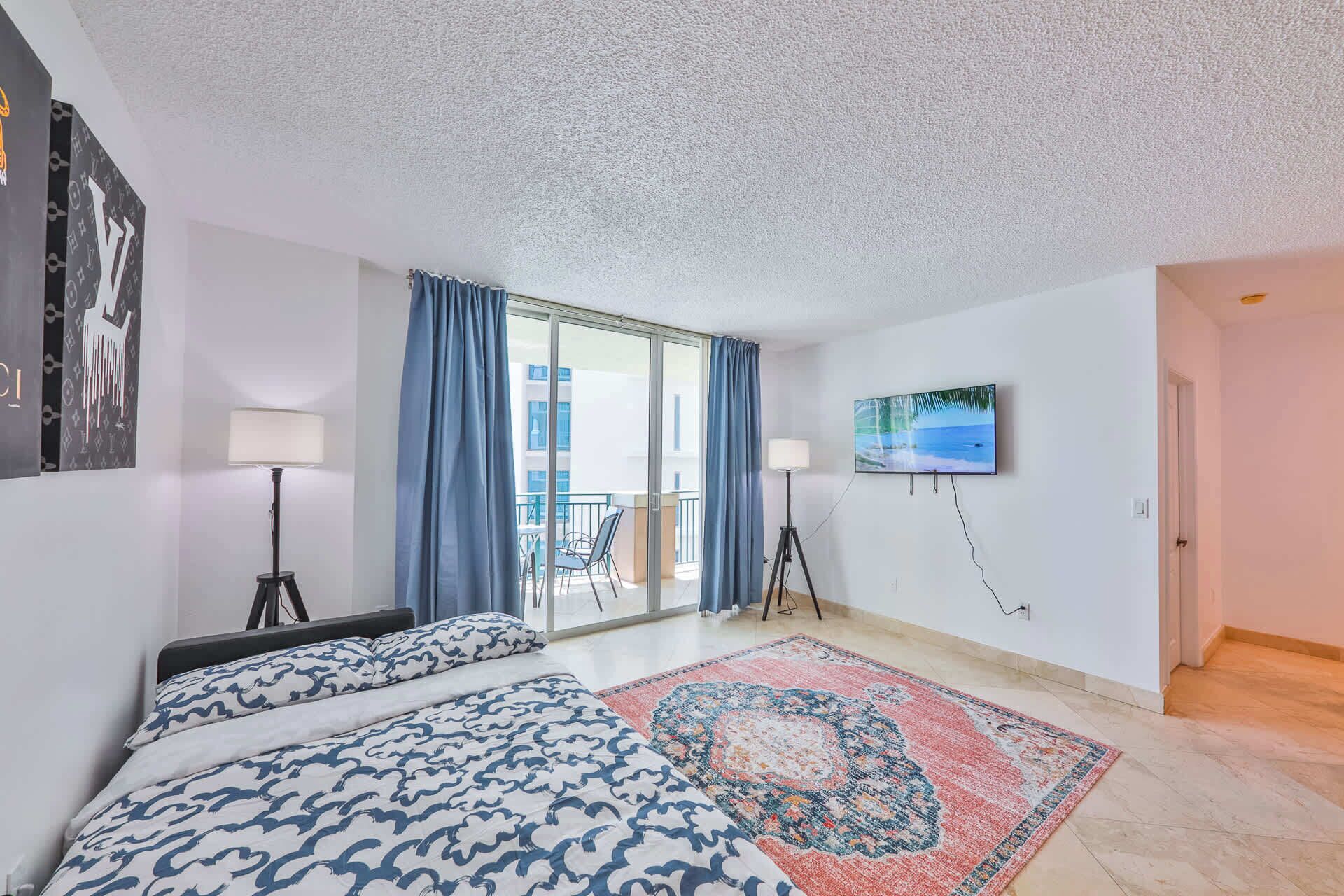 3 bedrooms, iron/ironing board, travel cot, free WiFi