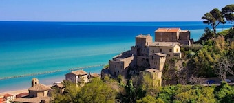 RESIDENCE GIULIA and LIDIA - PERLA DELL'ADRIATICO - LAVANDA APARTMENT.