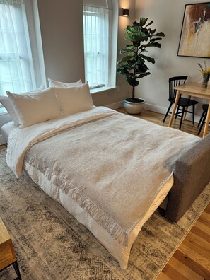 1 makuuhuone, silitysrauta/-lauta, Wi-Fi, vuodevaatteet