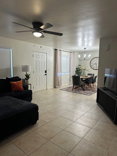 Charming, CLEAN 3-bedroom house with AC, WiFi in Great Location