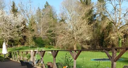 Bed and Breakfast 'Les Touilles' with Private Pool, Private Terrace and Wi-Fi