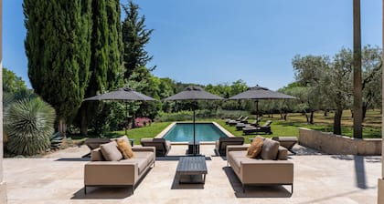 Bastide of the Rose Comtesse – The Art of Intimate Luxury in Provence