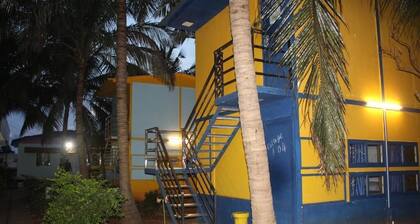 AVM Paalm Meadows Resort Deluxe Room