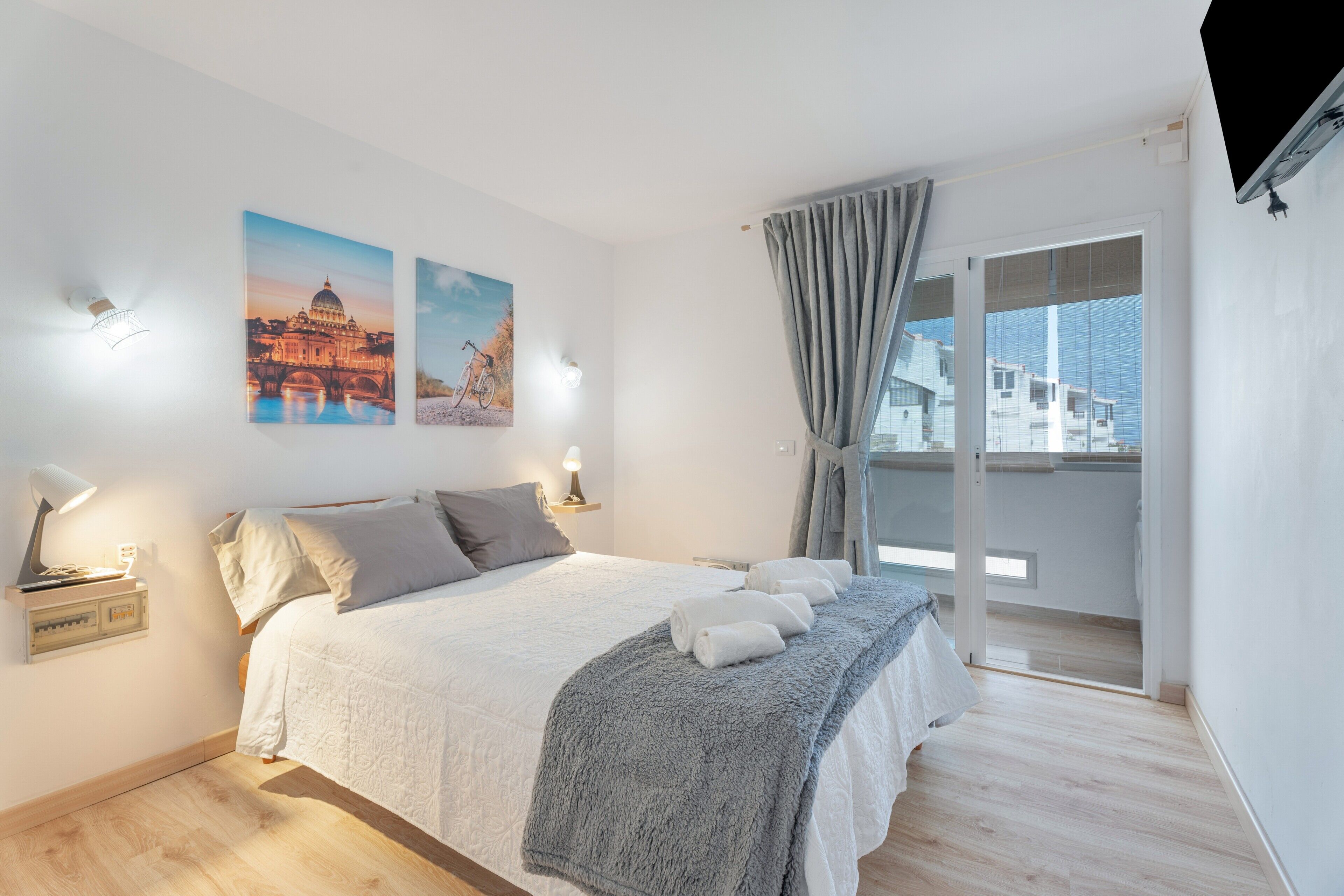 2 camere, ferro/asse da stiro, Wi-Fi gratuito, lenzuola