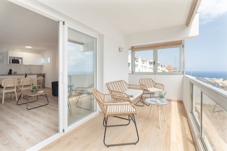 Interior. La Bahía Vacation Apartment with Mountain and Sea Views from the Terrace