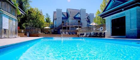 Seasonal outdoor pool