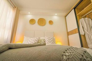 1 bedroom, iron/ironing board, WiFi