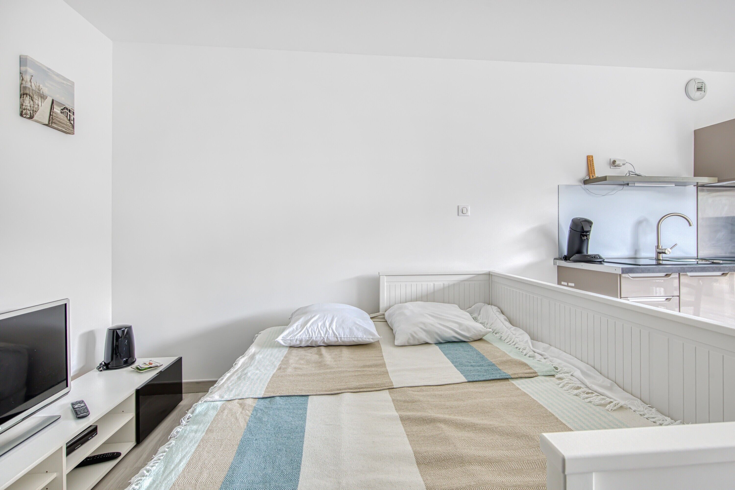 Tabla de planchar con plancha y wifi gratis 