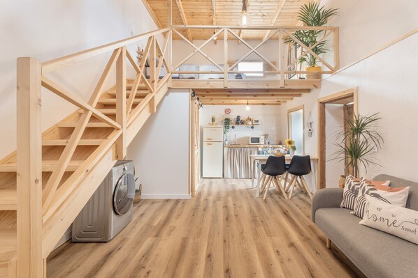 TV - Vacation Apartment 'La Casita Del Natero' with Wi-Fi (La Guancha)