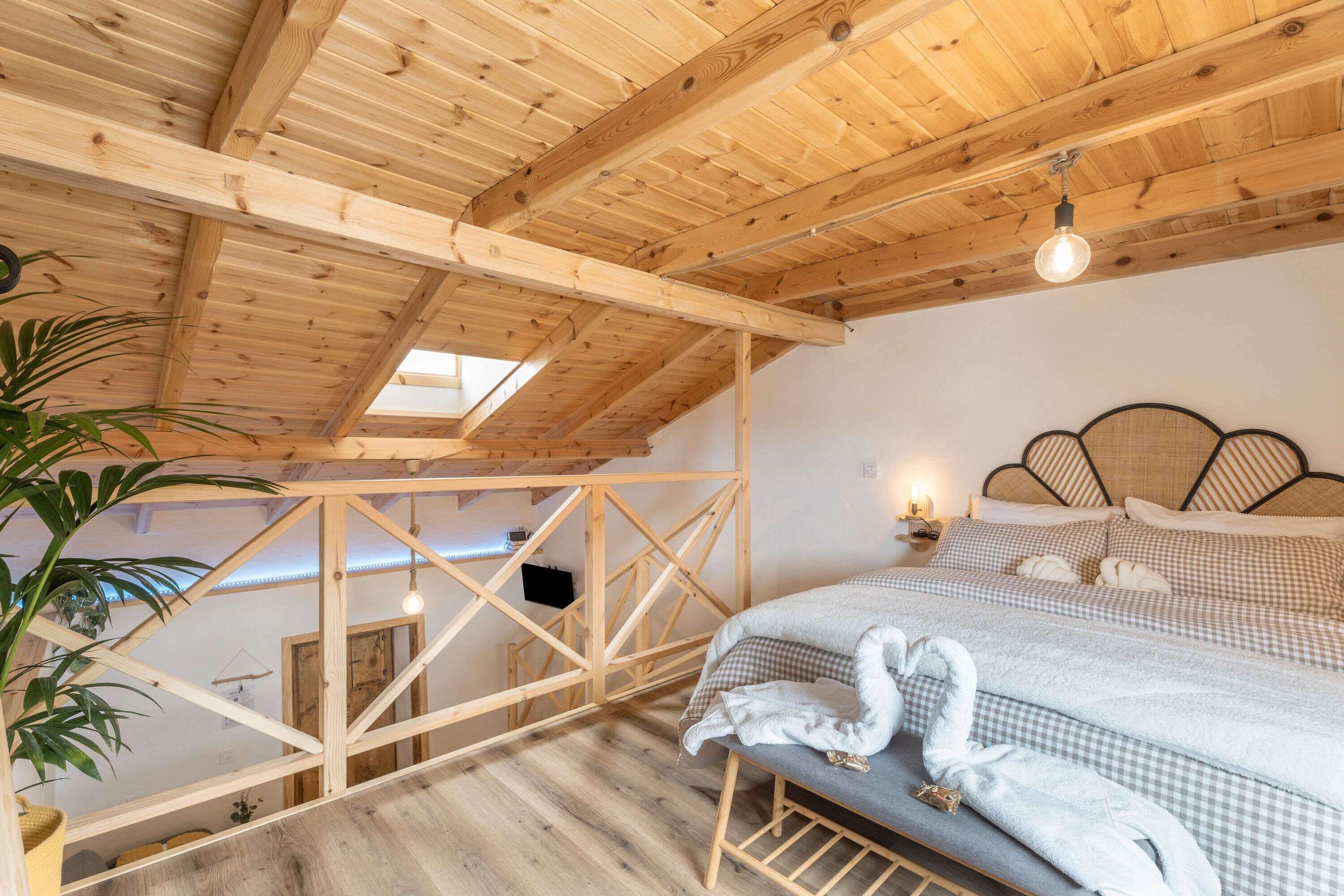 1 dormitorio, tabla de planchar con plancha, wifi gratis y ropa de cama