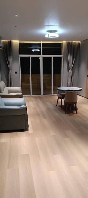 Junior Apartment | Living area