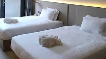 Business Twin Room, Balcony, Hill View