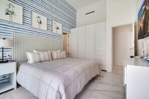 2 bedrooms, iron/ironing board, travel cot, free WiFi - Medano Beach, Pvt. Jacuzzi, Pool, Marina, Stylish (Cabo San Lucas)