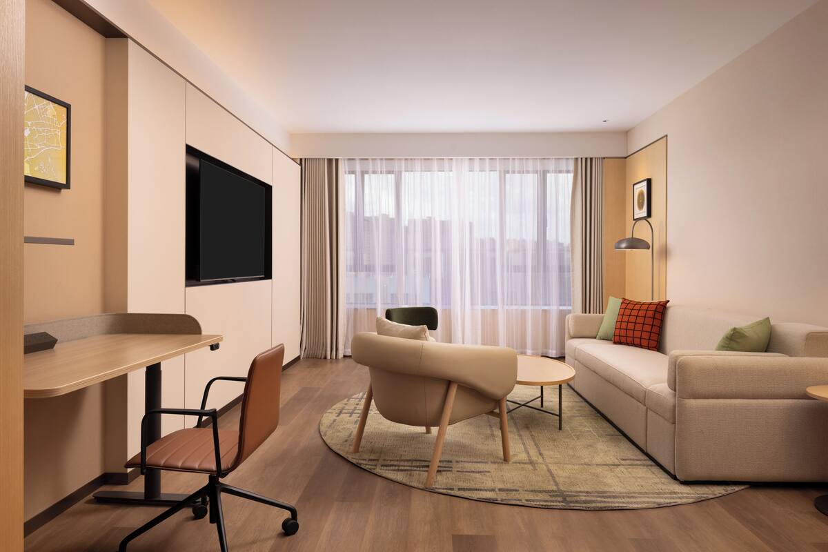 Suite Deluxe, 1 cama de matrimonio grande | Wifi gratis