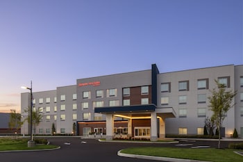 Hampton Inn & Suites By Hilton Long Island Farmingdale