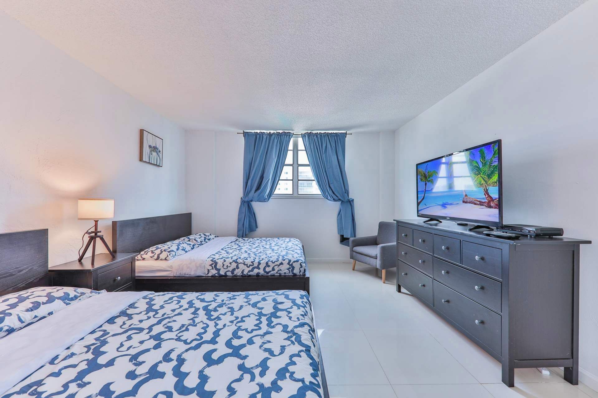 1 bedroom, iron/ironing board, travel cot, WiFi