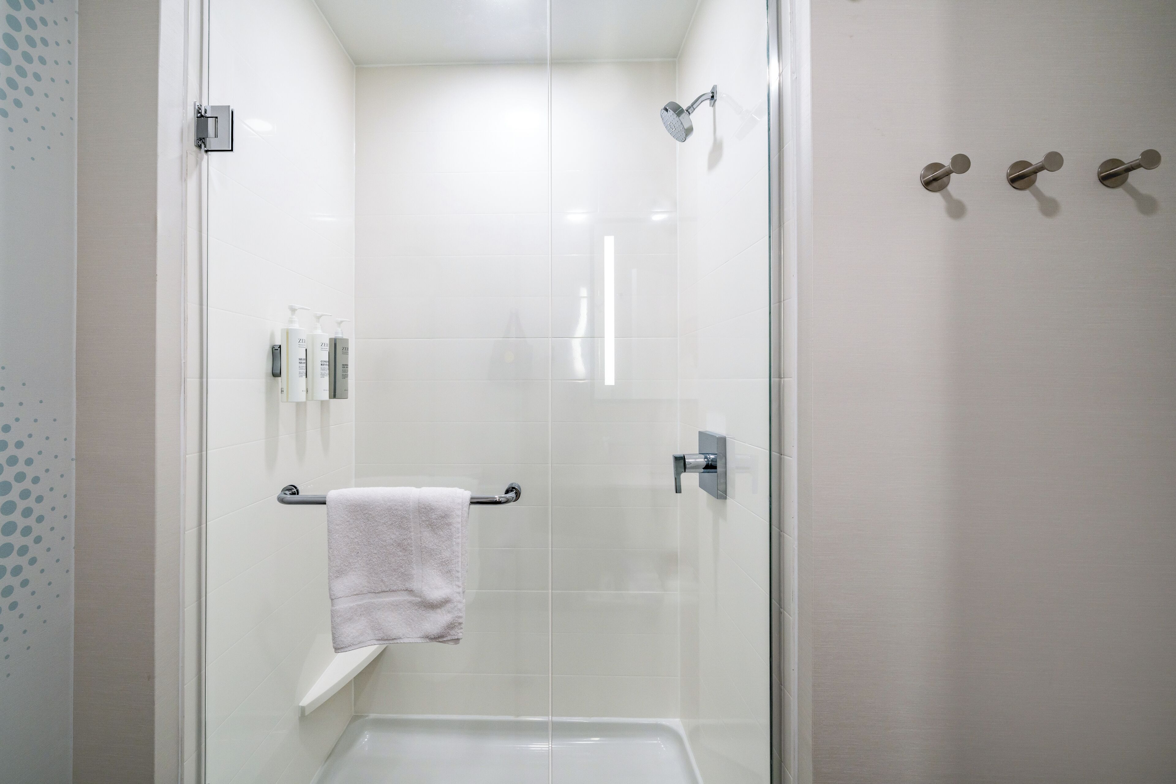 客房, 2 張加大雙人床 | 浴室