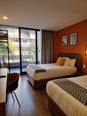 Comfort Double Room, Balcony, City View | In-room safe, desk, iron/ironing board, free WiFi - Condesa Cibel  (Mexico City)