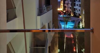 Cocon lumineux au bord de la plage