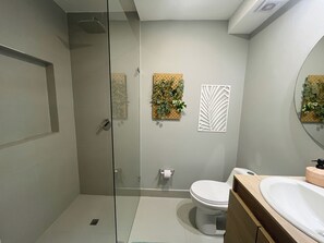 Hair dryer, towels, toilet paper - All you need in the best location! 407 (Bogotá)