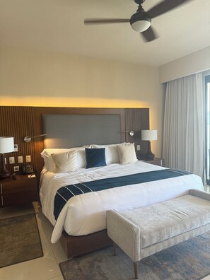 1 bedroom, iron/ironing board, WiFi, bed sheets - The Best Luxury Resort in Mexico! (San José del Cabo)