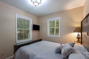 3 間睡房、Wi-Fi、床單