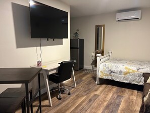 1 sovrum, strykjärn/strykbräda, wi-fi och sängkläder