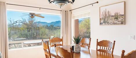 تناول الطعام