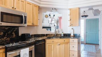 Microwave, oven, stovetop, dishwasher