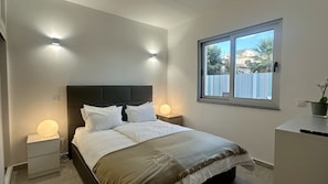 5 bedrooms, free WiFi, bed sheets - Villa Belinha B by Check-in Portugal (Quarteira)