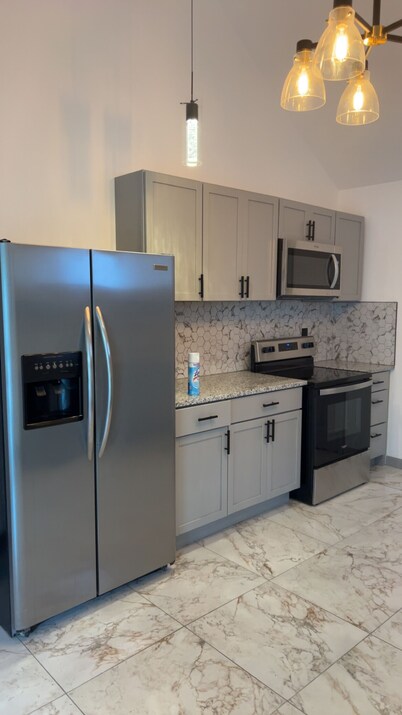 Newly remodeled  3-bedroom, 2 bath house in Kansas City near Chiefs Stadium