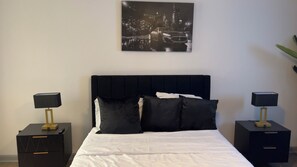 3 bedrooms, WiFi, bed sheets