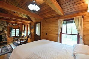 1 bedroom, free WiFi - Tri-Lakes Hideaway on Lake Wilipyro (Drummond)