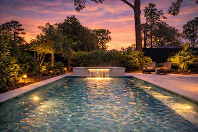 New Listing! Stunning Tropical Mid-Island Retreat with Private Pool, Spa & Backyard Oasis