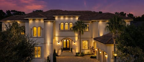 المنشأة من الخارج