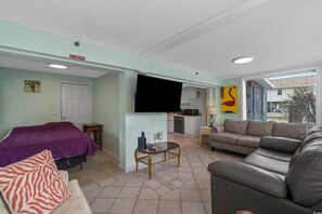 2 habitaciones, wifi gratis y ropa de cama