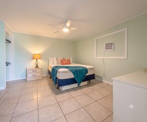 2 chambres, accès au Wi-Fi (inclus), literie fournie