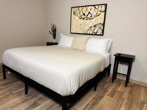 2 bedrooms, desk, iron/ironing board, travel crib