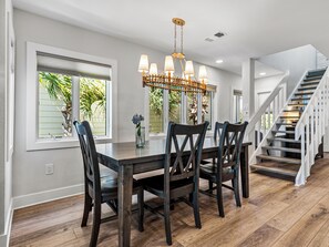 Dining - Seagrape 13 - End Unit - Gul Front - Large Open Sundeck - Sleeps 6! (Boca Grande)