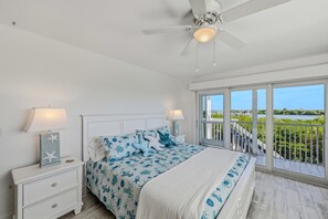 2 bedrooms, iron/ironing board, free WiFi, bed sheets - Boca Grande North 30 - Bayfront - 1st Floor - Sleeps 6 (Placida)