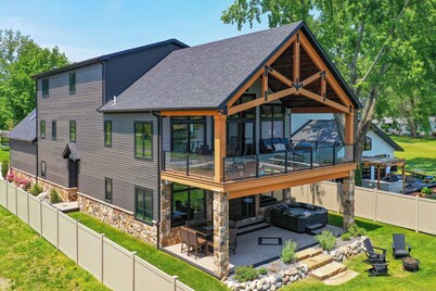 Luxury Lake House Retreat - Hot Tub — Just 2 Hours from Chicago