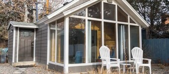 Parkhill Bungalow • Pioneer Park