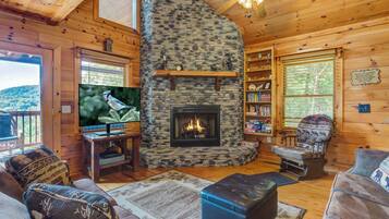 Smart-TV, Kamin, DVD-Player